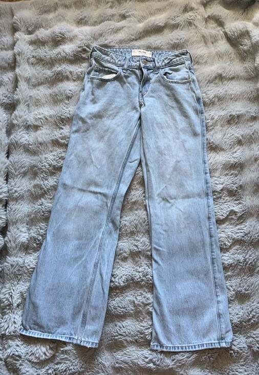 Hollister Denim - Y2K Style Hollister Low-Rise Baggy Light Wash Jeans